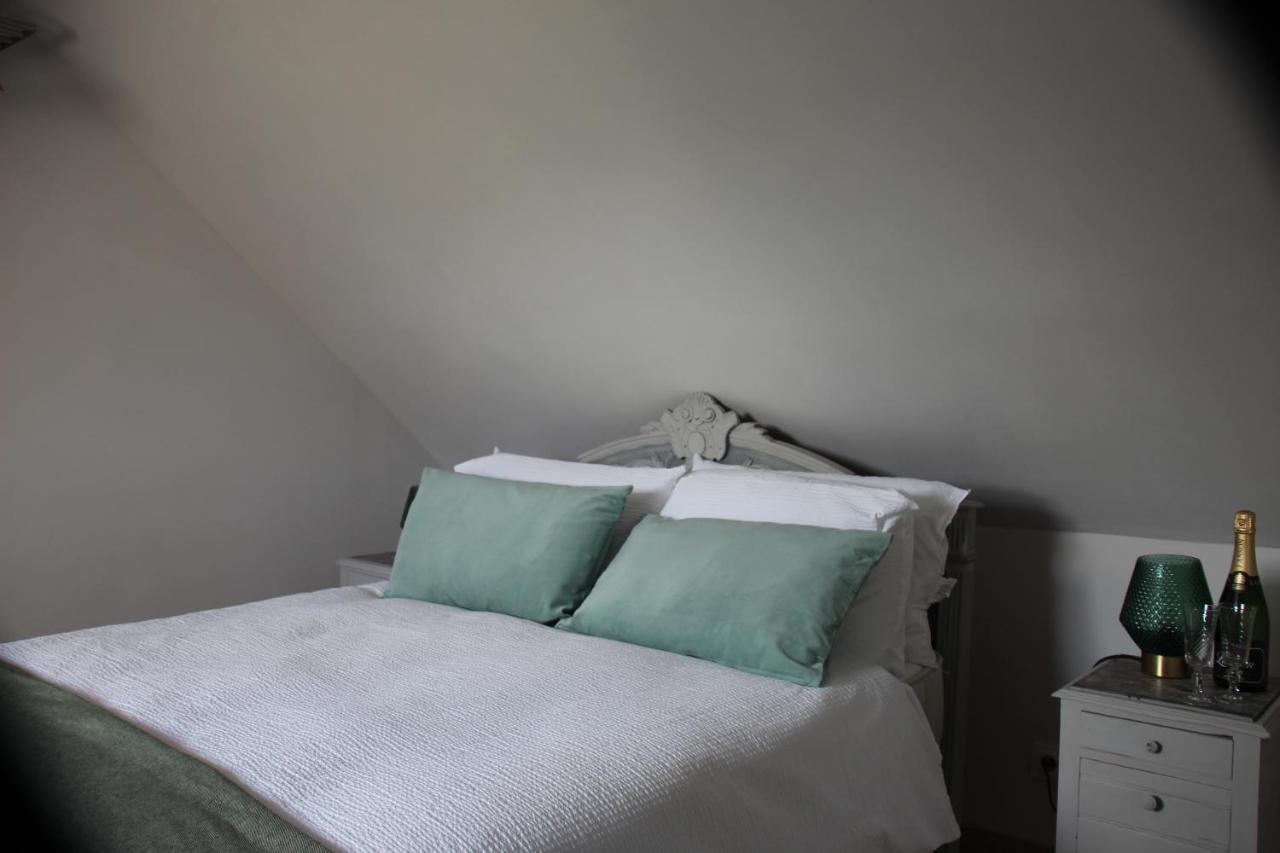 Bed and Breakfast Belle Vue Terrasse Живерни Экстерьер фото